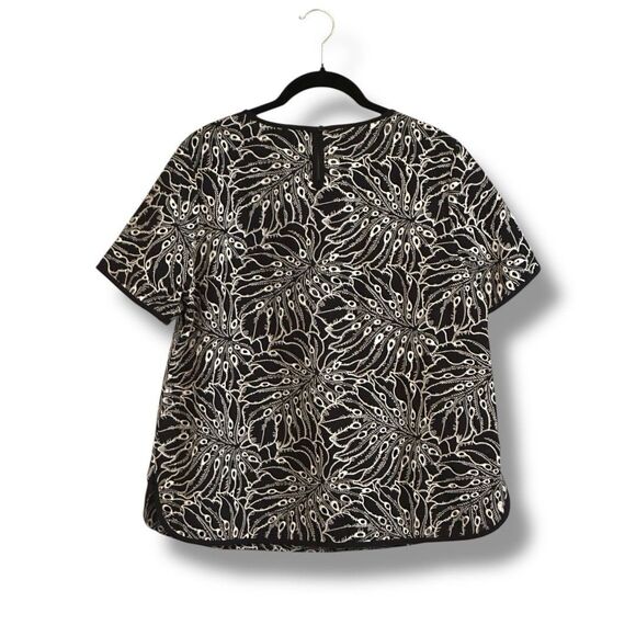 Your Sixth Sense Black Blouse White Floral Embroidery Cut Out Details Eur 40 - Picture 2 of 9